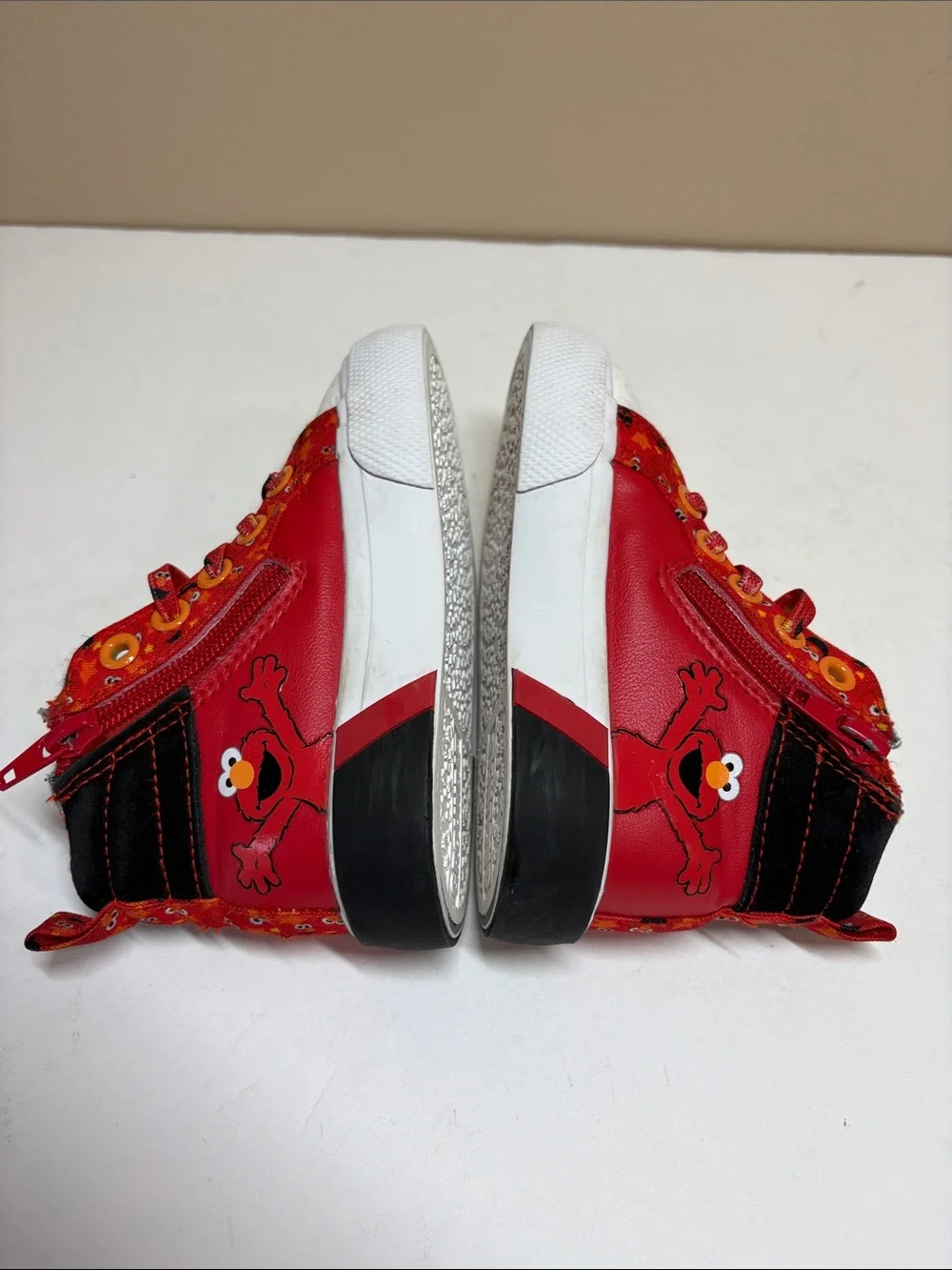 Kohl's Collab with Sesame Street Elmo Red & White Kids High-Top Sneakers, Zipper